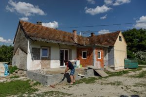 Un oraș croat oferă case pentru 13 eurocenți