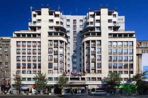 1200px-hotel_ambasador5609482466344290543
