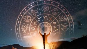 zodiile-protejate-de-o-aura-divina-in-august-20247862027516470489592