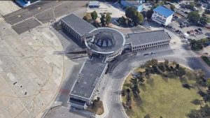 aeroportul-din-romania-care-are-o-forma-unica-in-lume839388585714656488