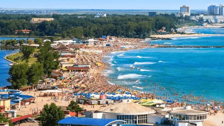 statiunea-din-romania-cu-cea-mai-curata-apa-in-acest-sezon-estival5886801276254725493