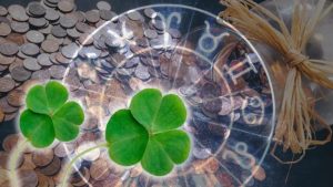cele-doua-zodii-peste-care-da-norocul-din-9-august-2024375183404733424427