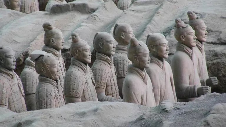 Qin-Shu-Huang-769x575